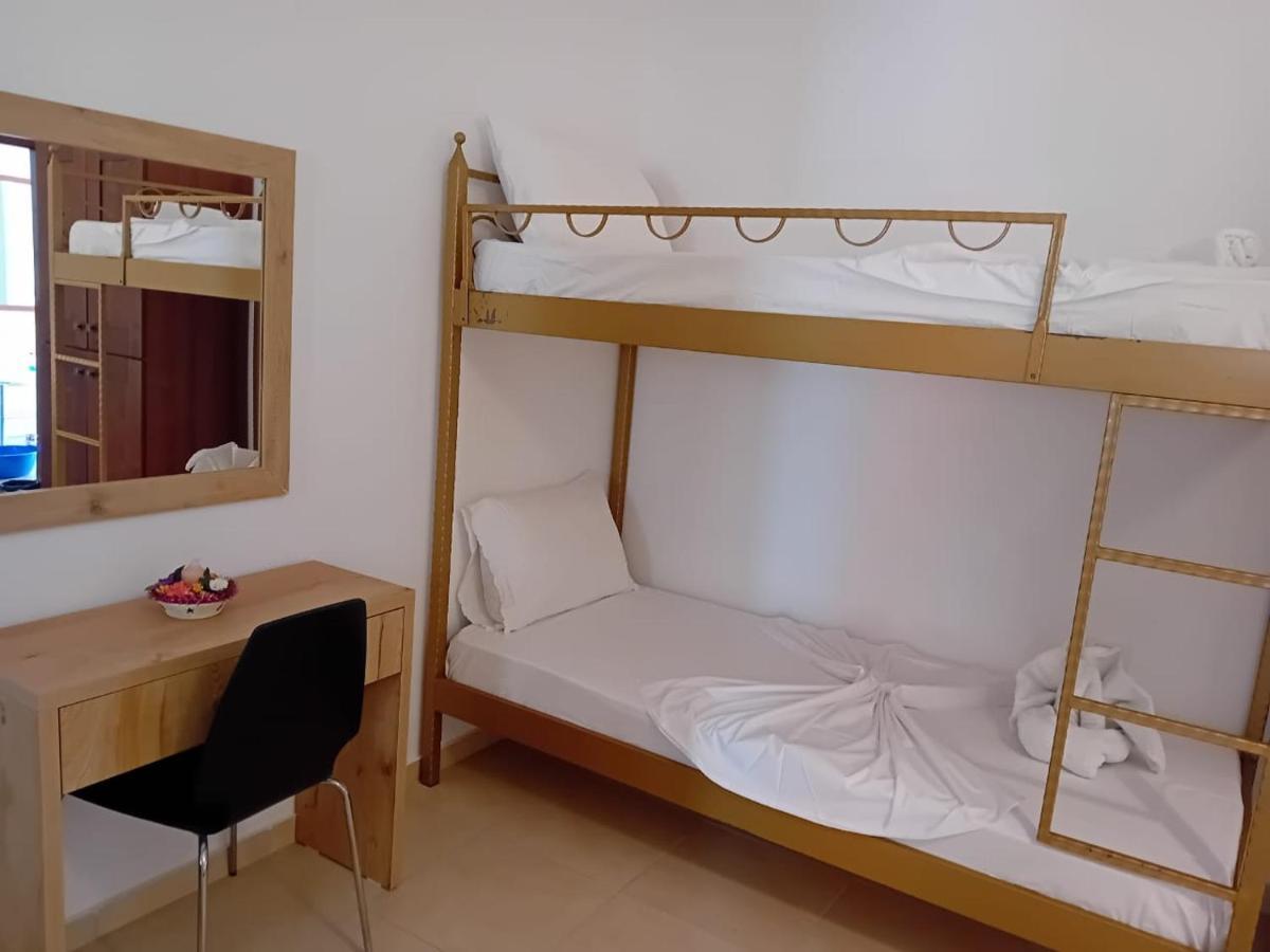 Artur Apartments Himarë Extérieur photo