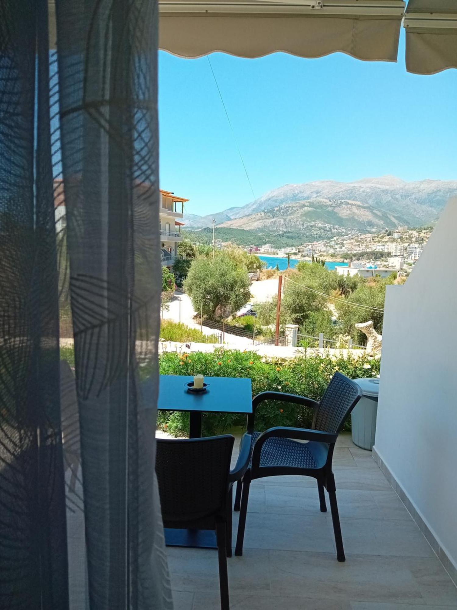 Artur Apartments Himarë Chambre photo